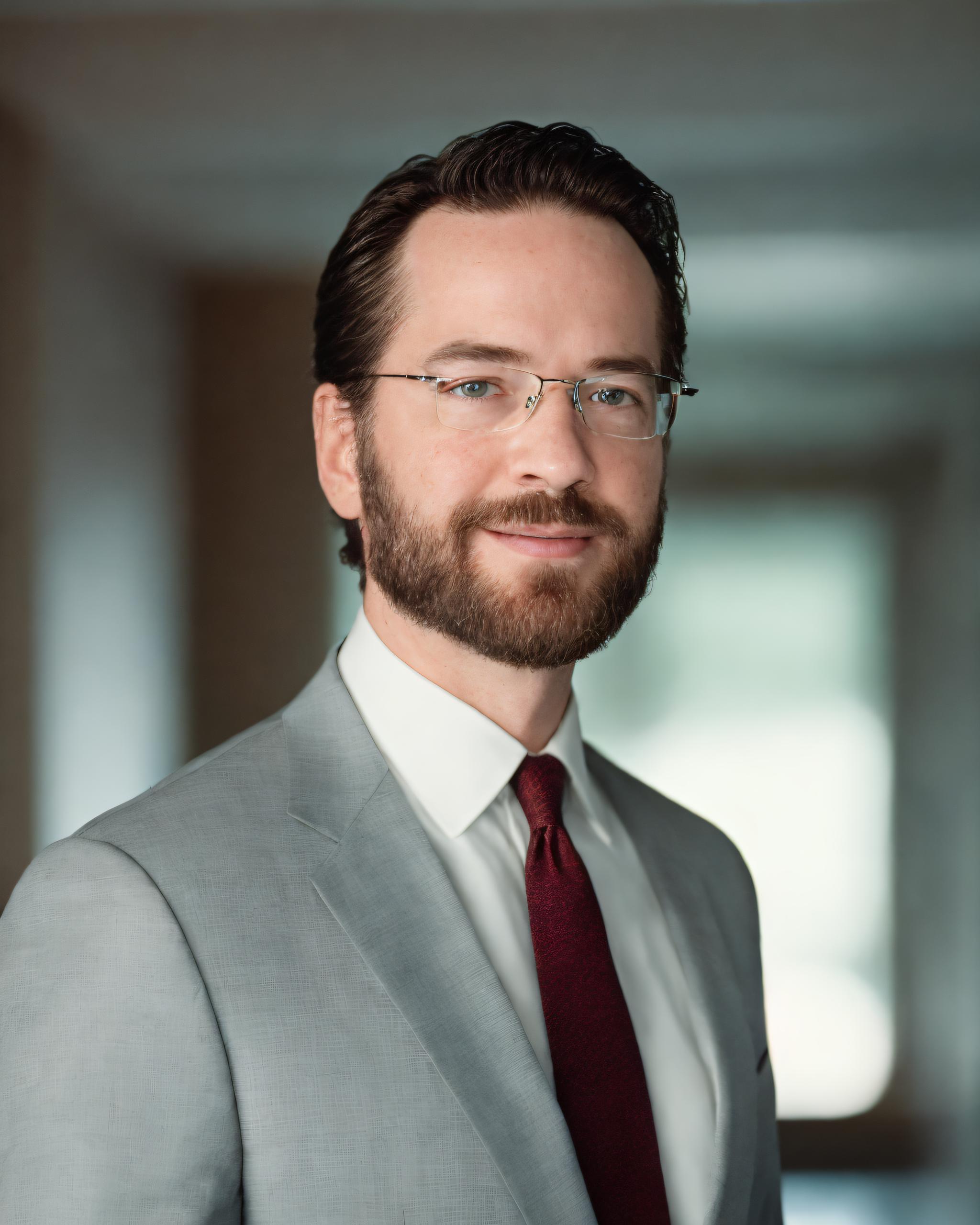 Headshot of Dr. Marc Arenas